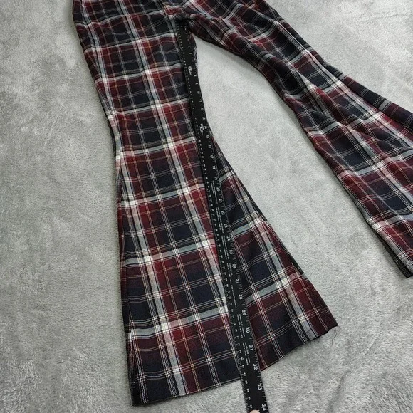 Tommy Hilfiger Plaid Wide Leg Pants - Red, White, Black - Picture 4 of 12